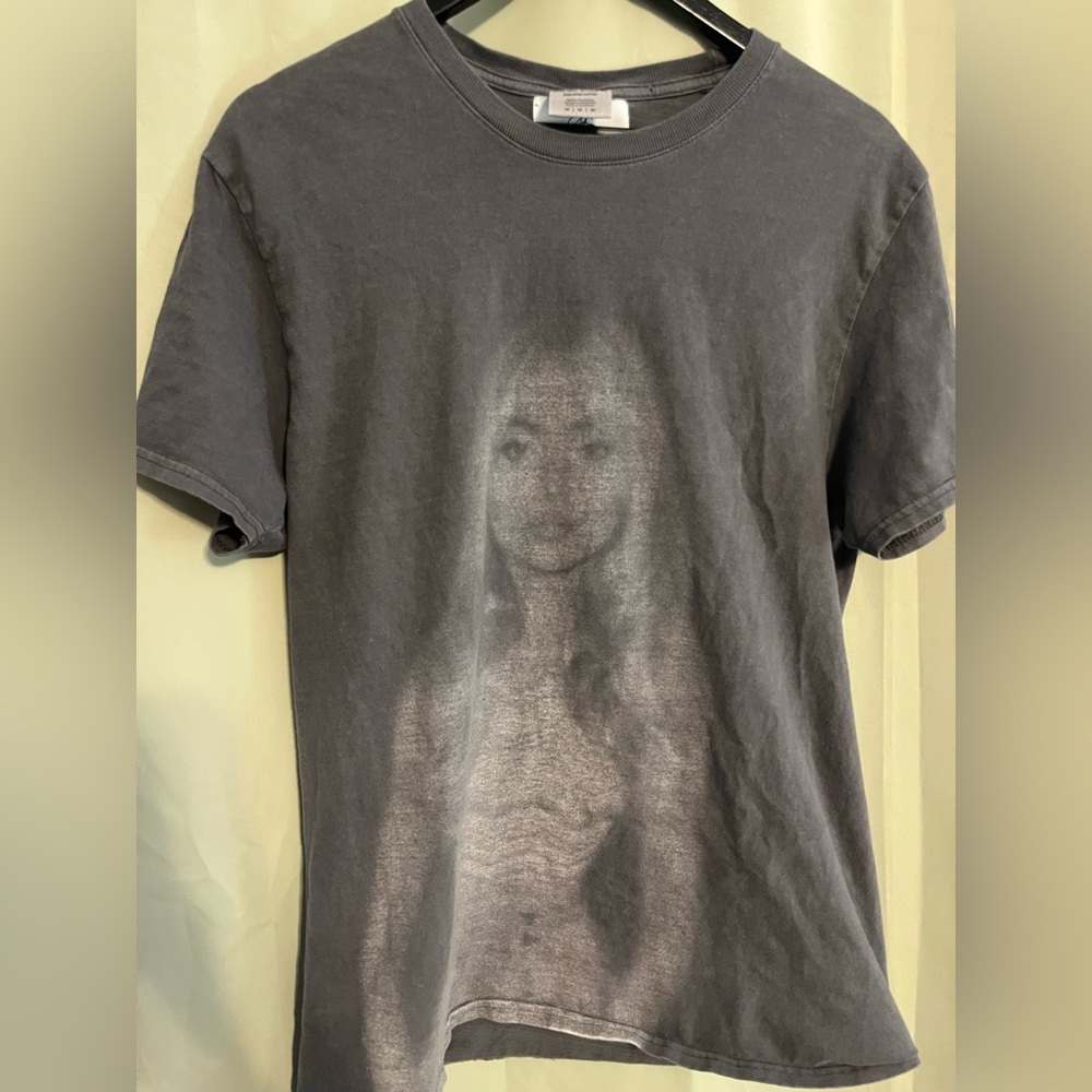 Sabrina carpenter concert tee